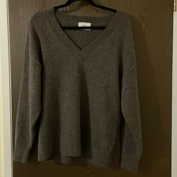 SOLD - Aritzia sweater - Picture 1 of 5